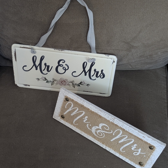Wedding bundle Adventure Fund and Mr. & Mrs. Signs boho vintage reception decor - Picture 11 of 11